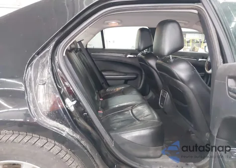 2016 Chrysler 300 Limited из США, поврежденный, VIN 2C3CCARG8GH208695